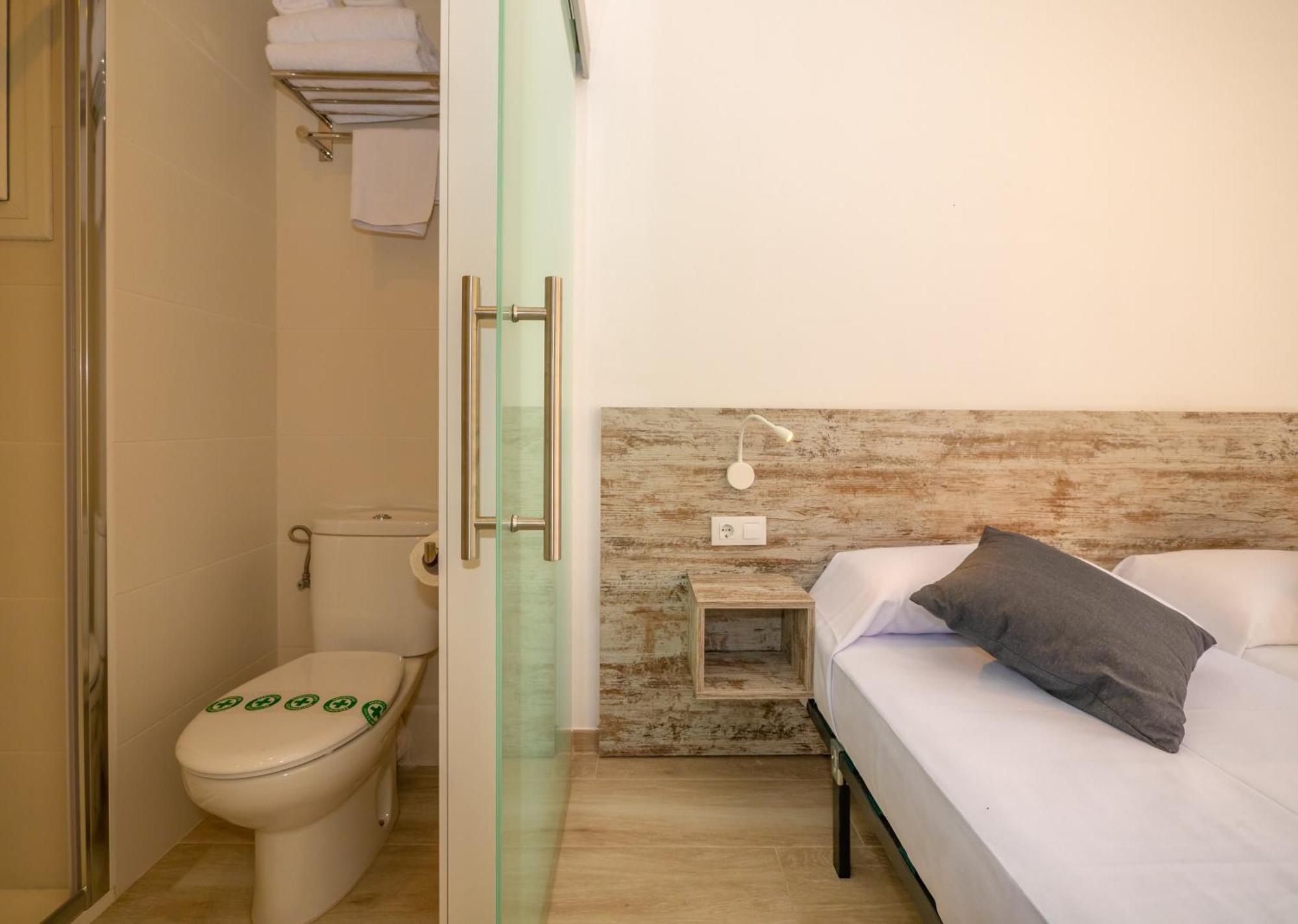 Agi Gloria Rooms Roses Exterior foto